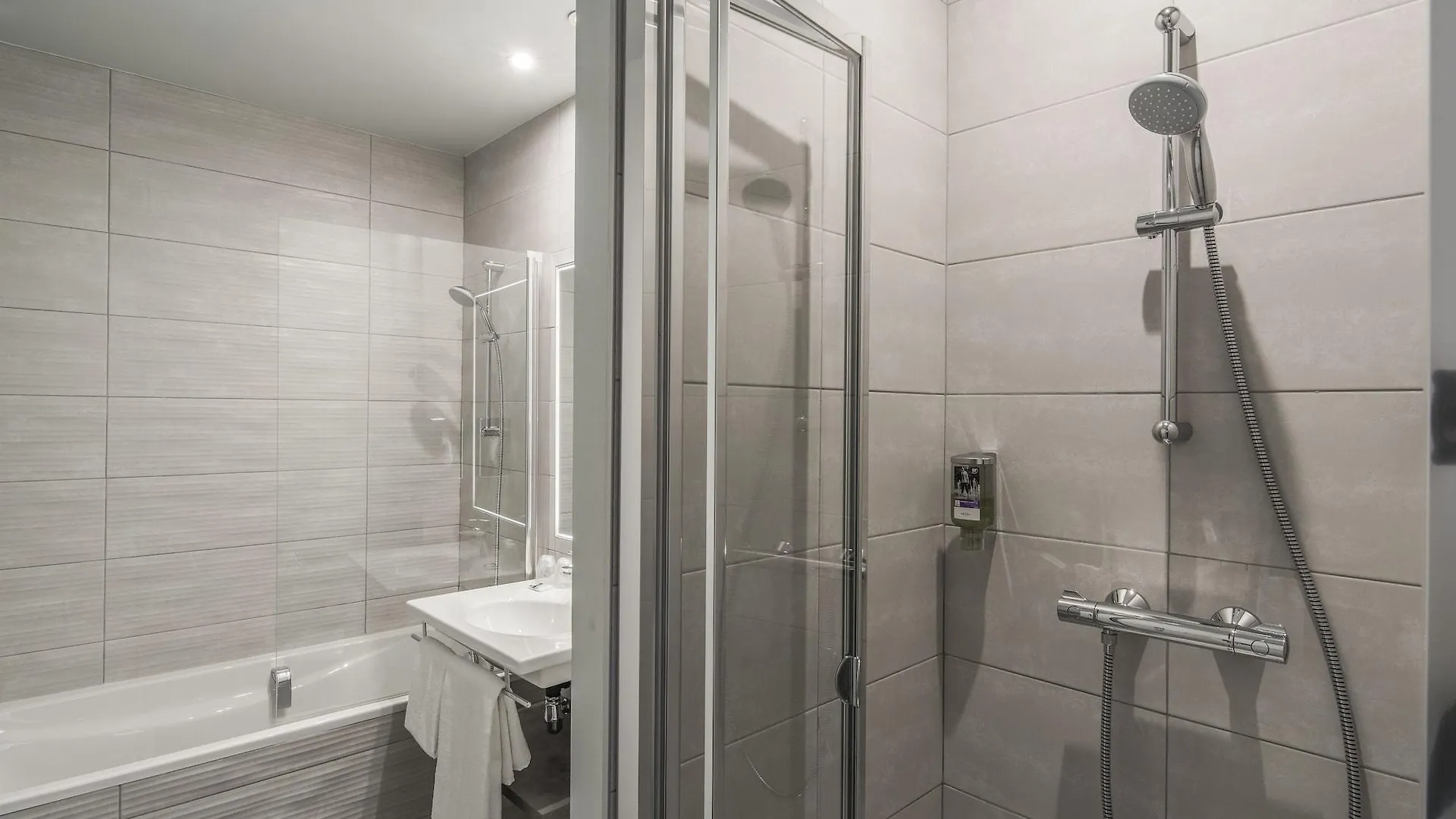 Mercure Paris Longchamp