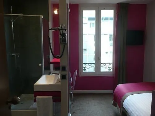 Mercure Paris Longchamp 4* Suresnes