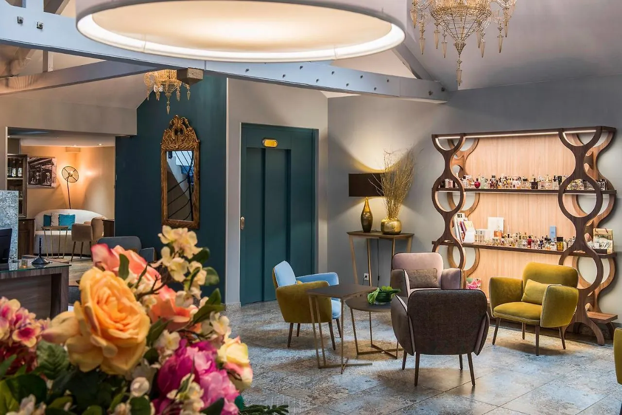Hotel Mercure Paris Longchamp 4*