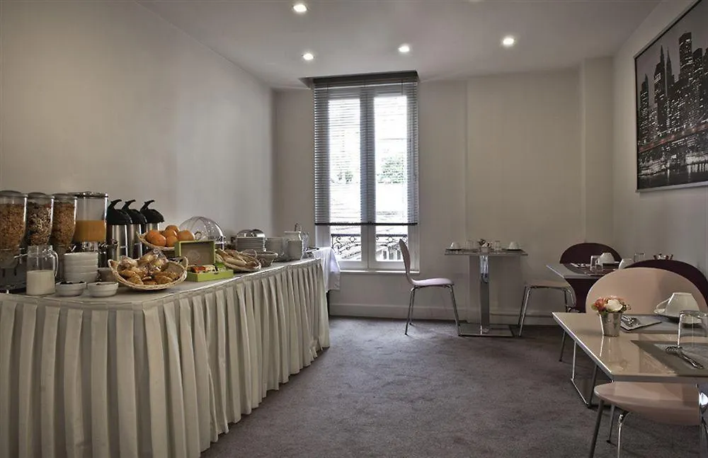 Hotel Mercure Paris Longchamp 4*